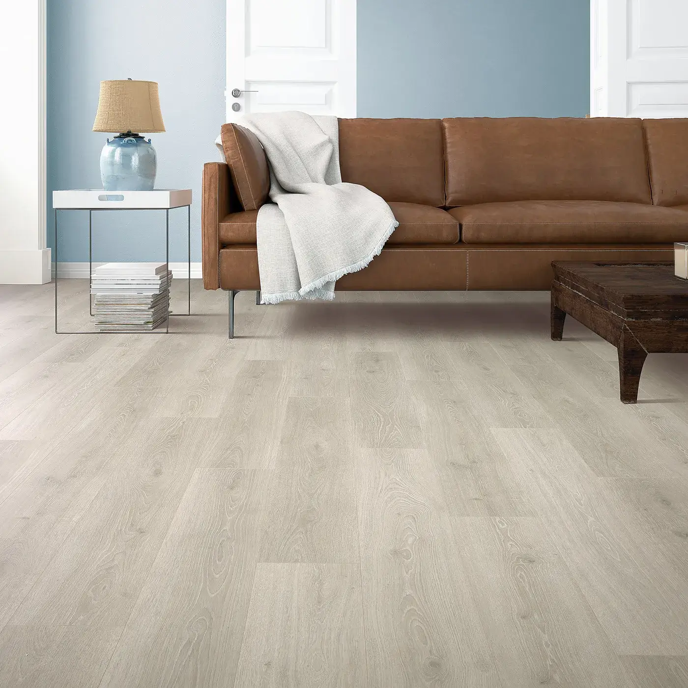 33634_03W_room Laminate Flooring | Johnston Paint