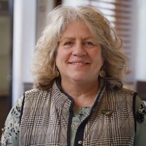 Vicki Eultgen | Johnston Paint & Decorating